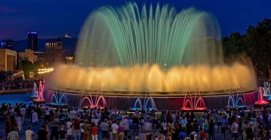 Barcelona Cable Car Sky Views, Magic Fountain & Castle Visit