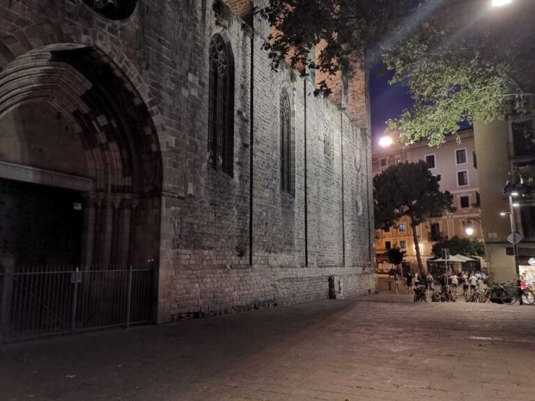 Barcelona Gothic Quarter: Ghost Hunt Quest Experience