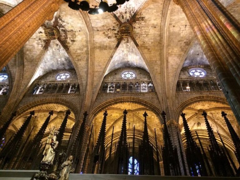 Barcelona: Gothic Quarter Walking Tour