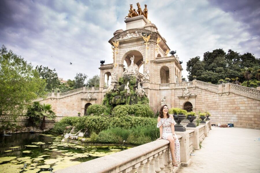 Barcelona: Instagram Tour of the Most Scenic Spots