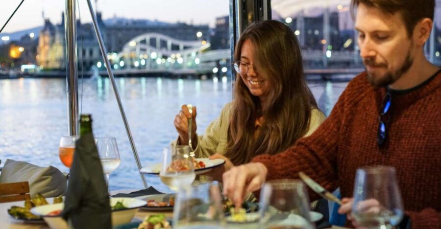 1 barcelona lunch or dinner catamaran sailing tour Barcelona: Lunch or Dinner Catamaran Sailing Tour