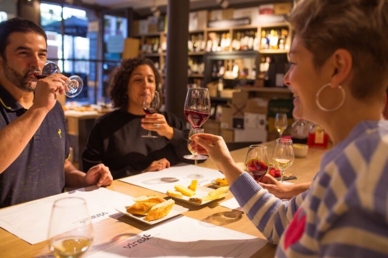 Barcelona: Private Wine Tasting With Expert Sommelier.