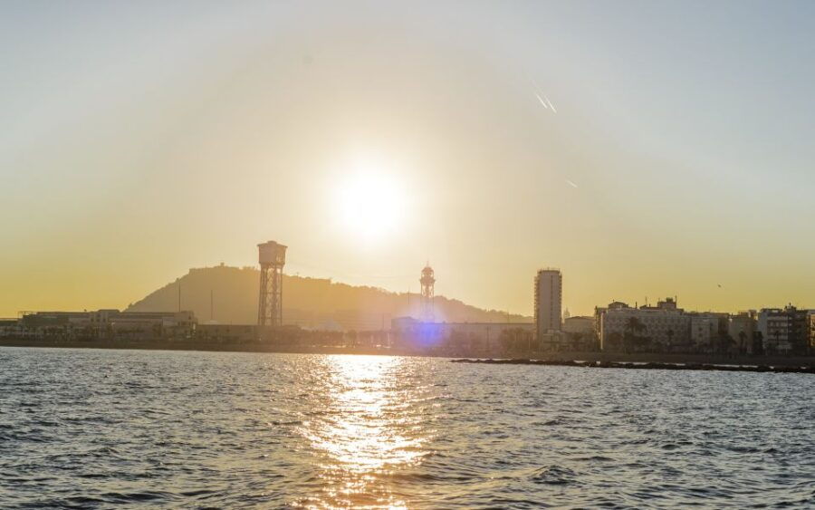 Barcelona Sunset Sailing With Gin Tonic Workshop Option