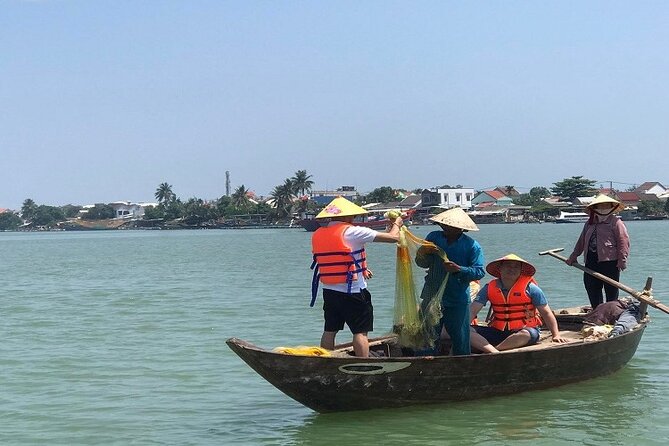Basket Boat Tour From Da Nang With Lunch and Drop off Hoi an