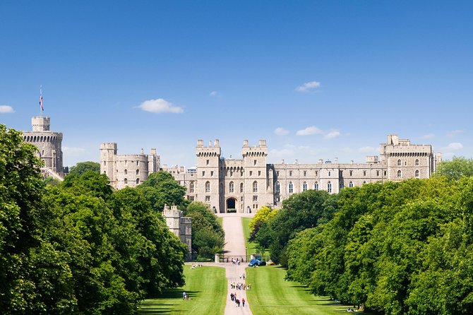 Bath, Windsor and Stonehenge Independent Full Day Private Tour