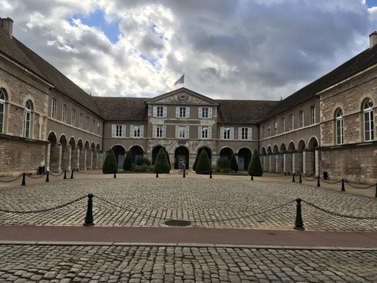 Beaune: Beguiling Beaune Self-Guided Smartphone Audio Tour