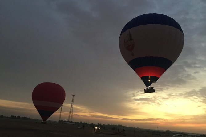 Beautiful Desert of Dubai By Hot Air Balloon