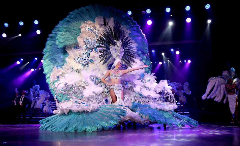 1 benidorm show at benidorm palace Benidorm: Show at Benidorm Palace