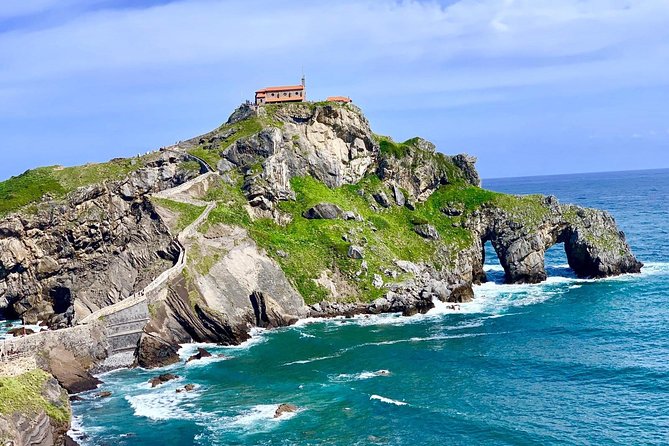 Bilbao,Guggenheim and Gaztelugatxe Tour, Lunch Included