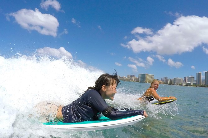 Bodyboarding 1-to-1 Private Lesson (Waikiki Courtesy Shuttle)