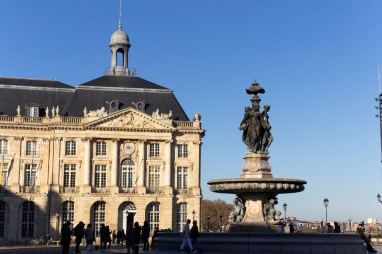 Bordeaux Historic and Gourmet Food Walking Tour