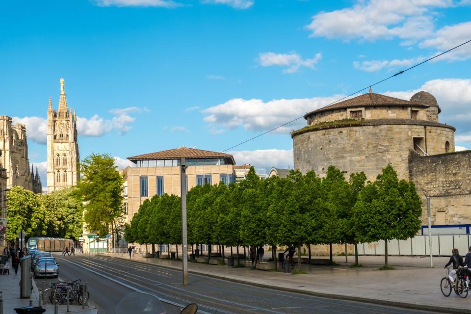 1 bordeauxs iconic landmarks a private bike tour 2 Bordeaux's Iconic Landmarks: A Private Bike Tour