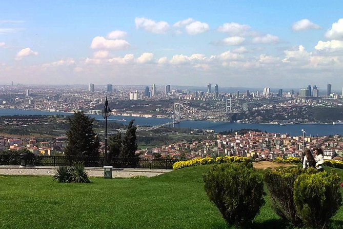 Bosphorus Cruise and Asian Side With Lunch From Istanbul