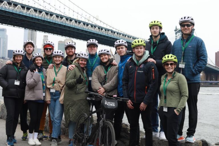 Brooklyn Bridge Self-guided Bike Tour App – Audio + Written