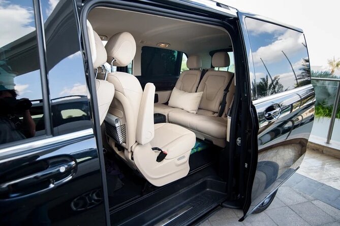 Bucharest Luxury Airport Transfer With Minivan and Business Cars