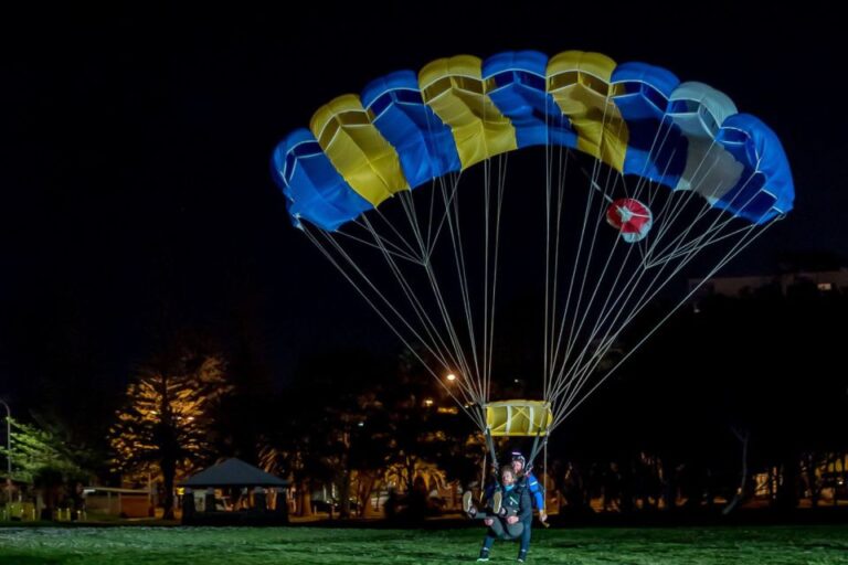 Byron Bay Tandem Skydive With Transfer Options