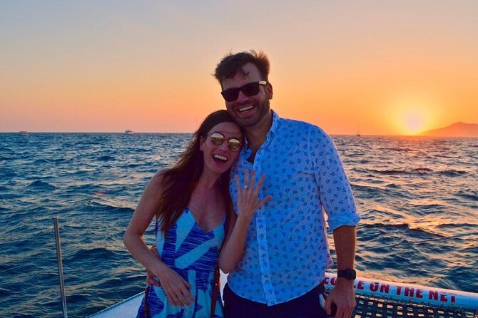 Cabo San Lucas Sunset Cruise With Unlimitted Drinks