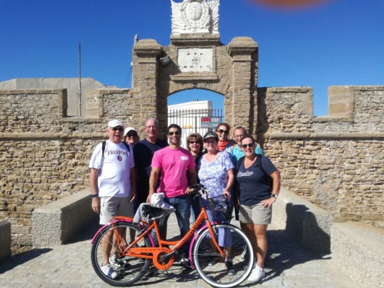 Cádiz: Guided Bike Tour