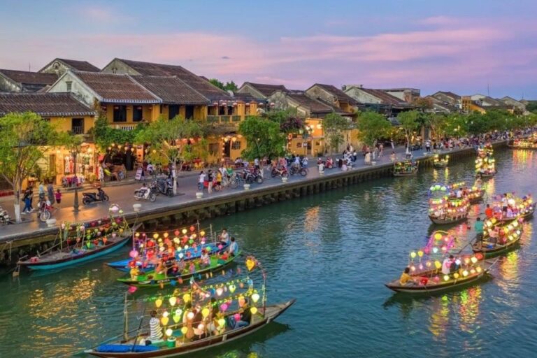 Cam Thanh Eco -Hoi An City Boat Ride& Release Flower Lantern