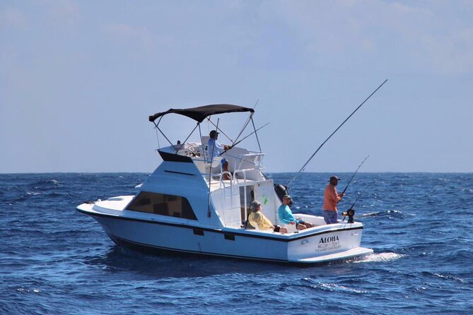 Cancun Fishing Charter if You Dont Fish You Dont Pay Bertram 31ft 6 Pax 25P5