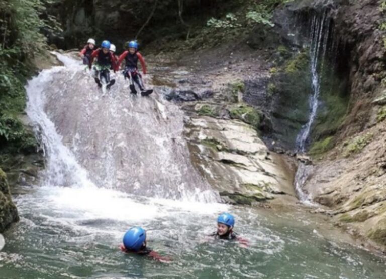 Canyoning Tour – Ecouges Express in Vercors – Grenoble