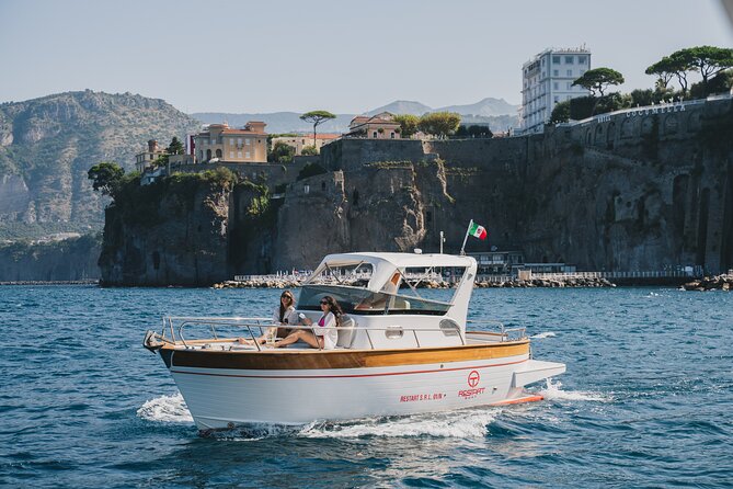 CAPRI & POSITANO From Sorrento – Classic Gozzo 25