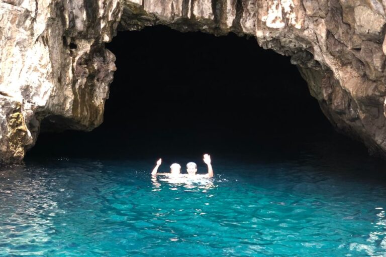Capri: Private Boat Tour of Capri Island With Swimming Stop