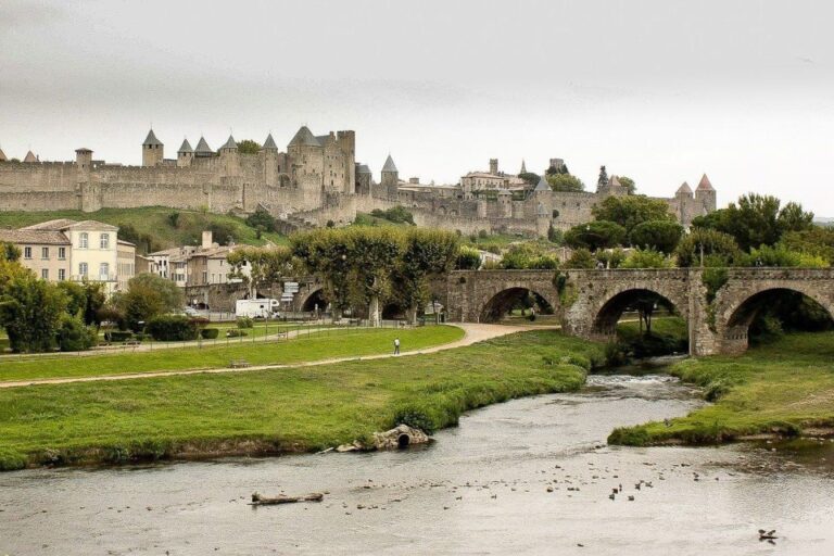 Carcassonne: Private Walking Tour With Cité De Carcassonne