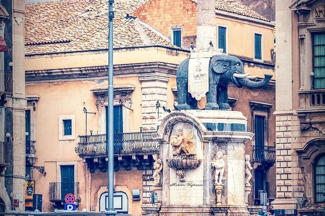 Catania (cathedral and Via Etnea) - Syracuse Ortigia - Vibrant Culture and Local Life