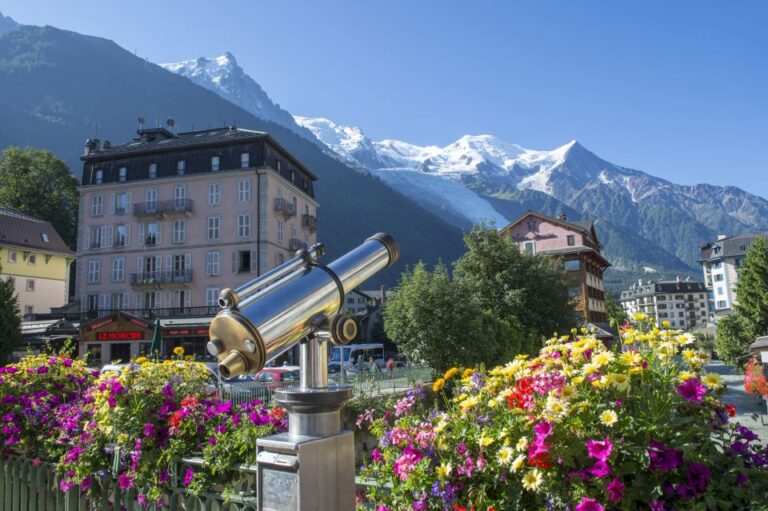 Chamonix Mont-Blanc and Annecy Sightseeing Trip