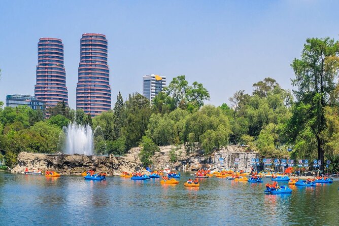 Chapultepec Park by Bike Guided Tour