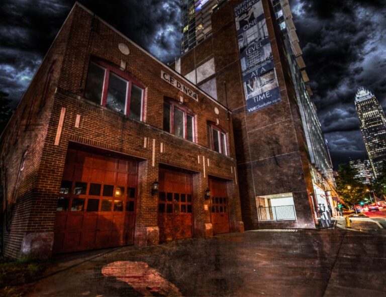 Charlotte: Queen City Ghosts Haunted Walking Tour