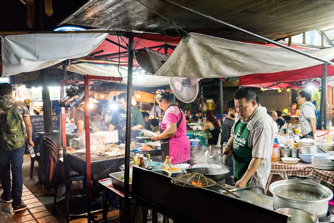 Chiang Mai Bar Hopping Night Tour