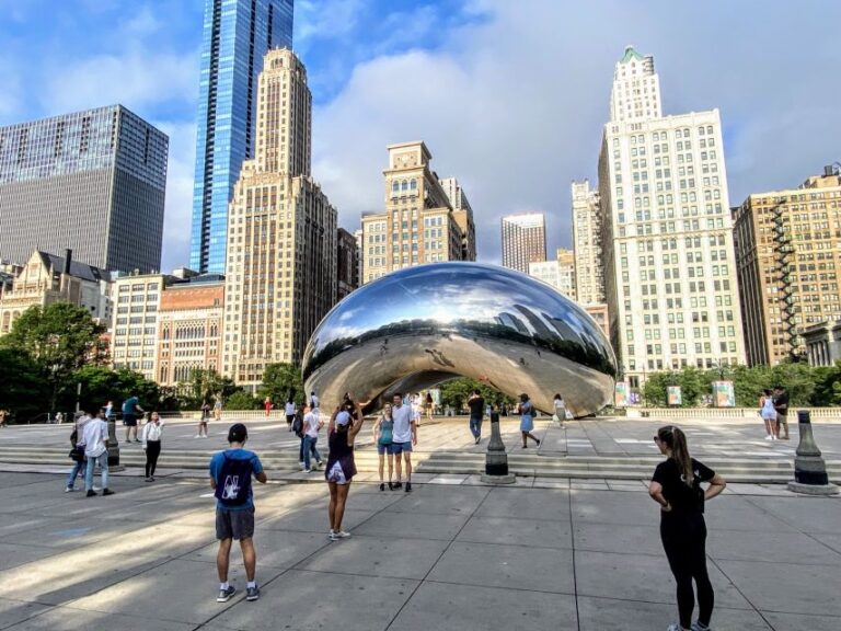 Chicago: Downtown Highlights Running Tour