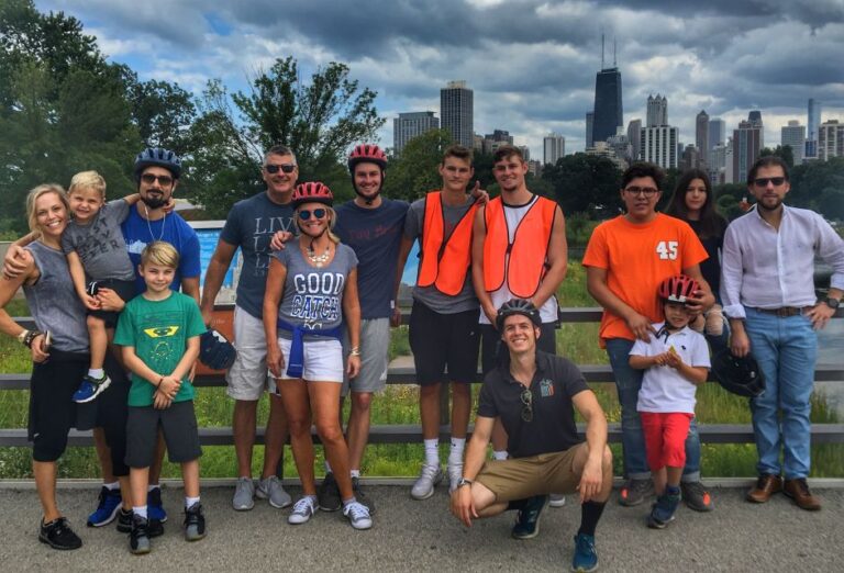 Chicago: Lakefront Neighborhoods Bike Tour