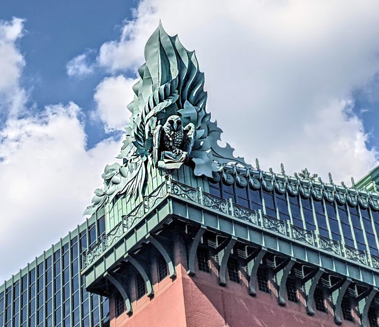 Chicago: Underground Pedway & Downtown Secrets Walking Tour