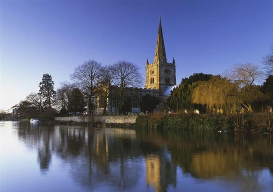 Christmas in Oxford, the Cotswolds and Stratford With Lunch