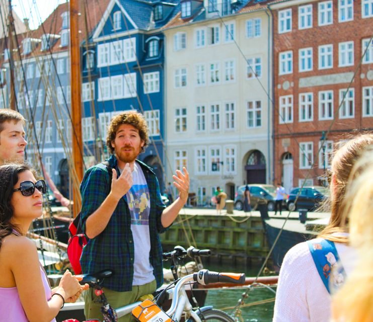 Copenhagen: 3-Hour Bike Tour With Guide