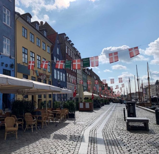 Copenhagen: Royal History Self-Guided Walking Tour