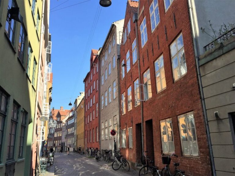 Copenhagen Sights & Stories – 3 Hrs Walking Tour