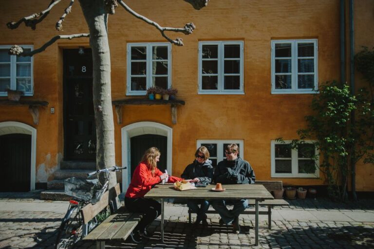 Copenhagen: Small-Group Hygge and Happiness Culture Tour