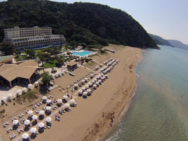 Corfu: Glyfada Beach Half-Day Trip With Hotel Transfers