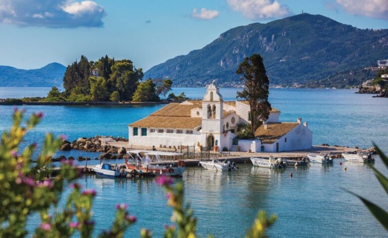 Corfu: Palaiokastritsa, Mouse Island, and Old Town Tour