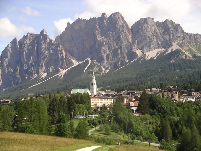 1 cortina dampezzo cortina valley and lakes guided tour Cortina D'Ampezzo: Cortina Valley and Lakes Guided Tour