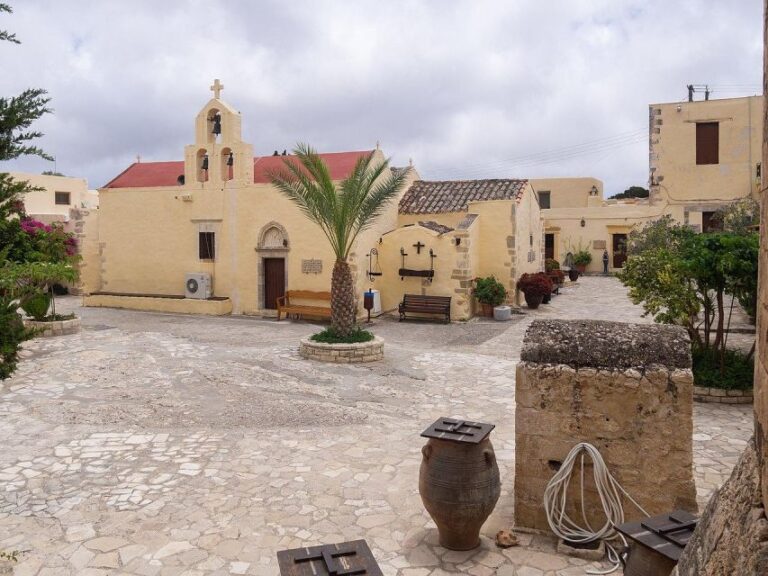 Crete: Easter Monasteries and Churches Tour