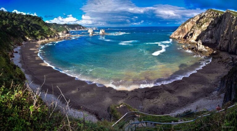 Cudillero: Guided Day Trip of the Cantabrian Coastline