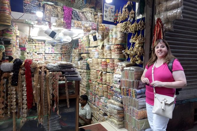 1 customized old new delhi shopping tour with female consultant Customized Old & New Delhi Shopping Tour With Female Consultant