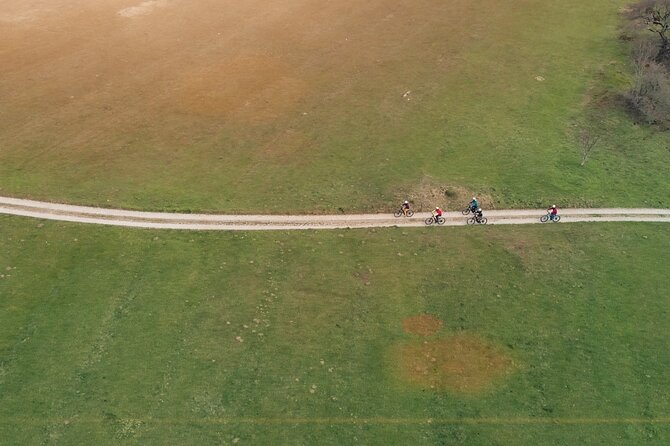 CYCLING AROUND Wind in Your Hair With E-Bike