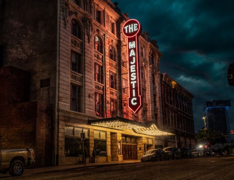 Dallas: Historic West End Ghost Walking Tour