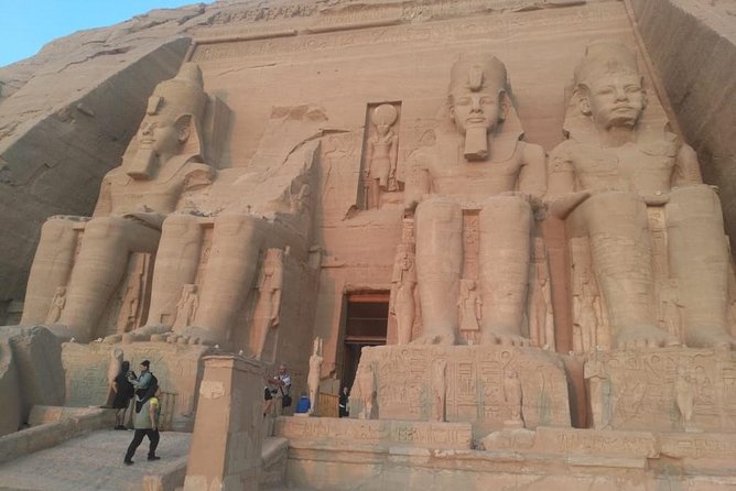 Day Tour to Abu Simbel From Aswan by Bus